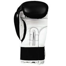 Load image into Gallery viewer, Title Classic Pro Style Training Gloves 3.0
