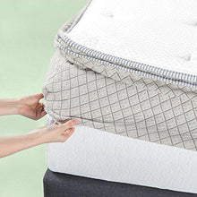 Load image into Gallery viewer, Zinus 2.5 Inch Green Tea Memory Foam Quilted Mattress Pad for Mattresses 12 Inches and under, Mattress Topper Rejuvenator, King
