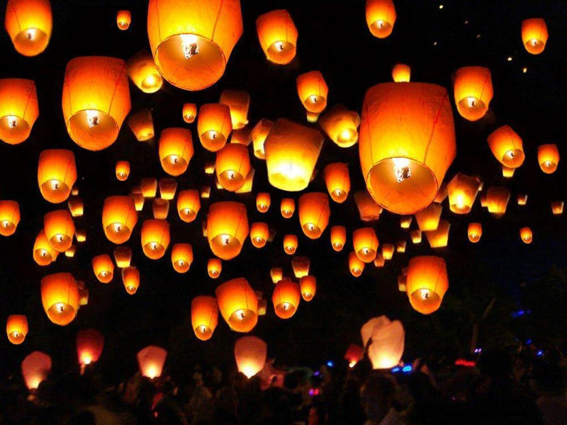 50 PCS || White flying Chinese Paper Lanterns Sky Fire Fly Candle Lamp for Wish Wedding || White color || Make a wish and release into the sky || by ★★★ Royal ♛ Shop ★★★